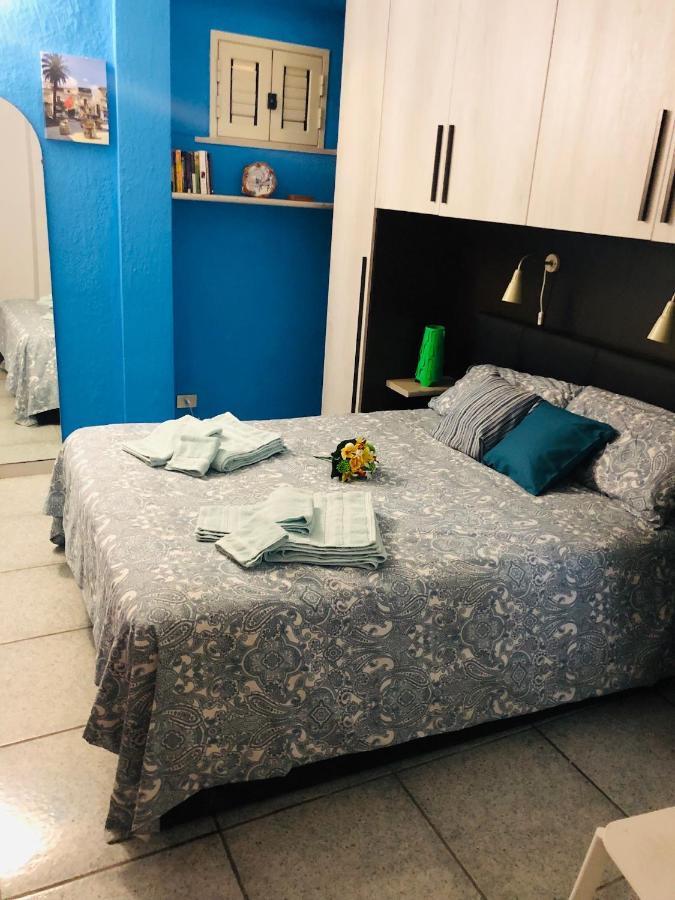 Sea View 2 Bedroom Vacation Apartment Giardini Naxos Exteriör bild